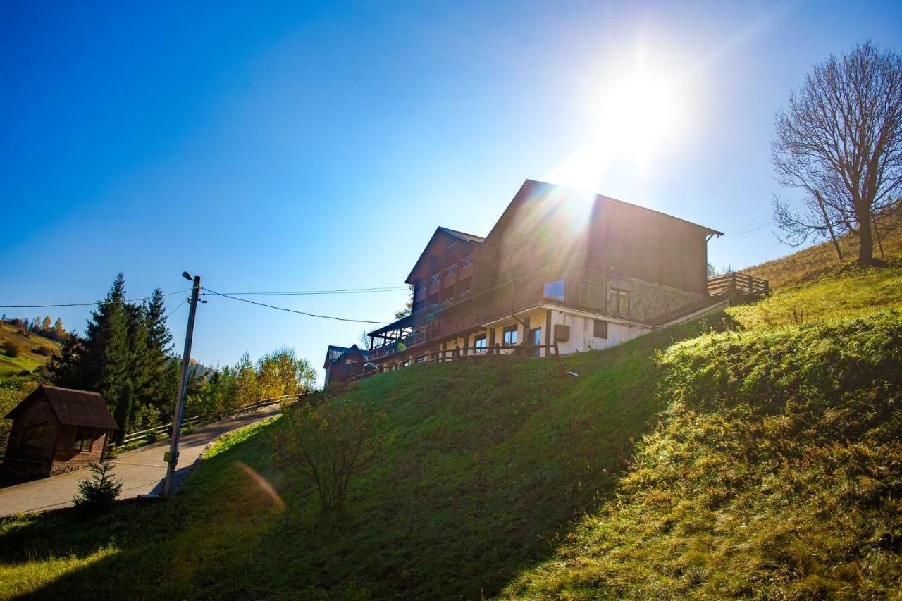 Georgiy Hotel Oryavchyk Exterior photo